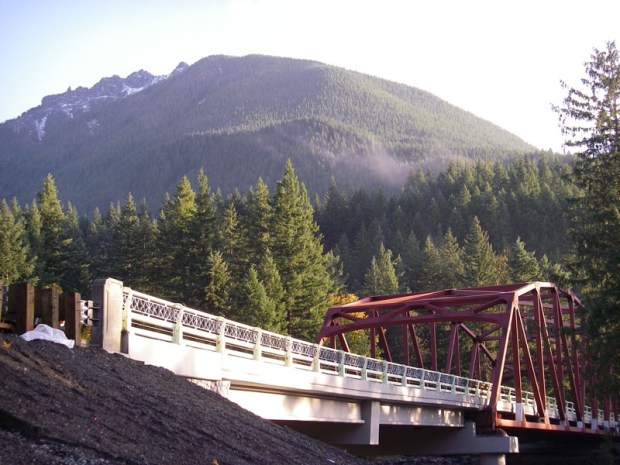 New Mt. Si Bridge
