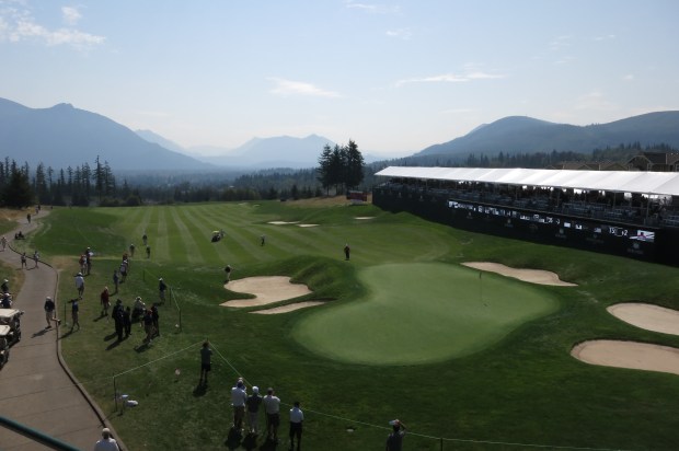Snoqualmie Ridge, 18th Green